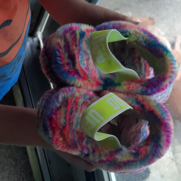 UGG soft sandals - Picture 2 of 4